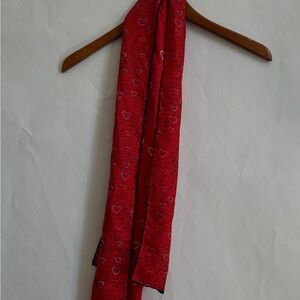 Red Heart Pattern Scarf
